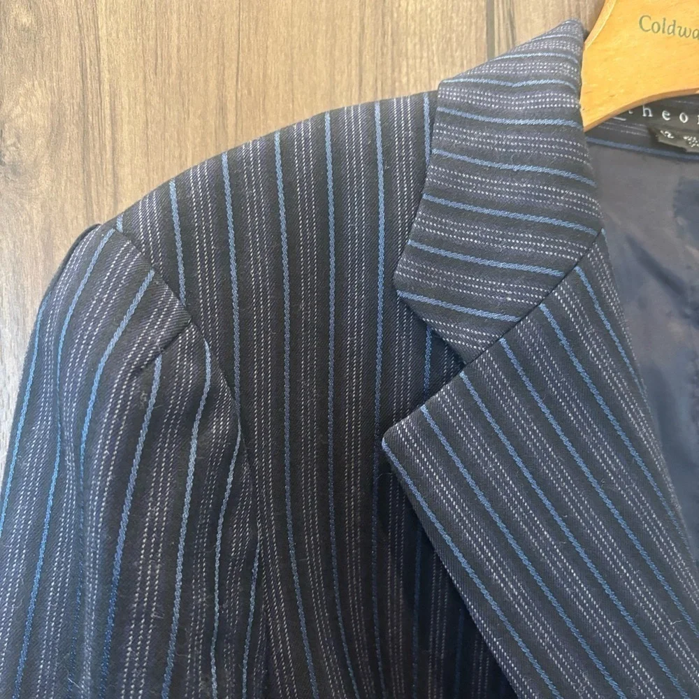 Theory Women’s 12 Blazer Striped Black Blue wool Stretch - Picture 3 of 10